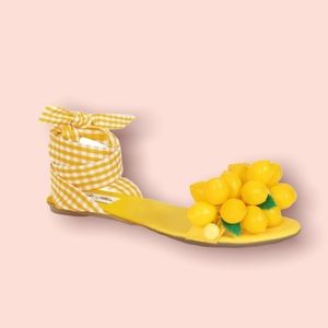 Lulu Hun lemon sandals - size US 7.5/UK 5